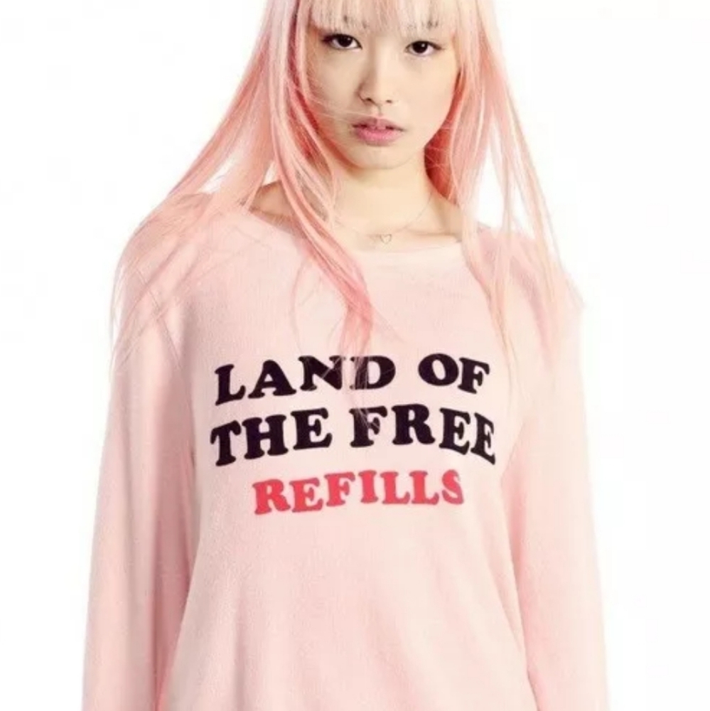 RARE WILDFOX land of free refills M